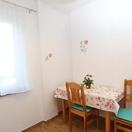 Gabriel Apartman *